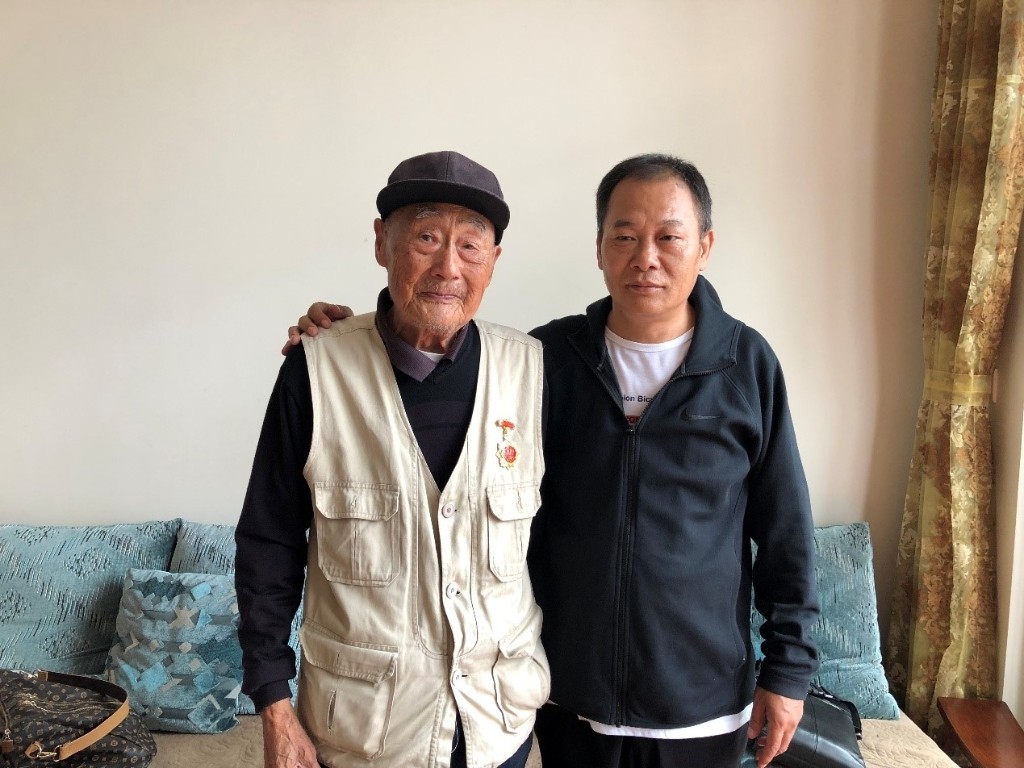 重阳节期间走访慰问70岁以上的老年人